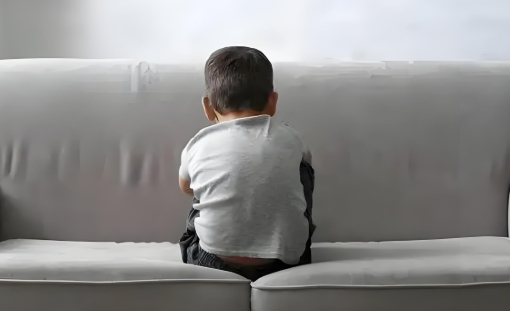 �����Ա�